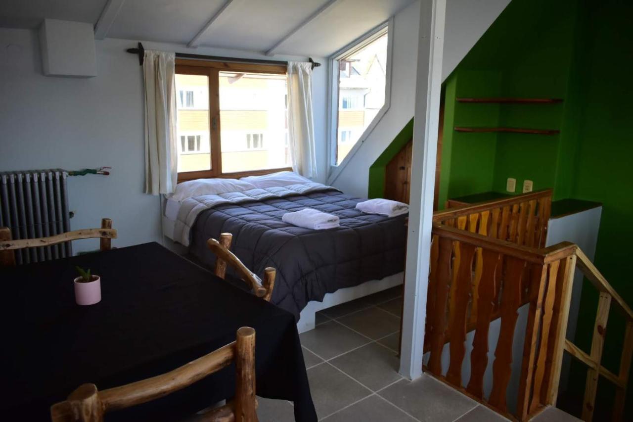 Cinerama Hostel San Carlos de Bariloche Eksteriør bilde